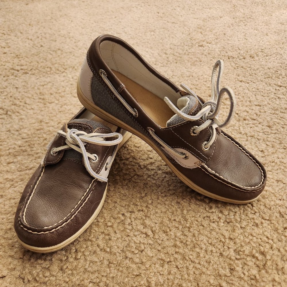Tan Sperry's - Size 7